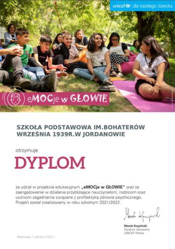 Zrzut ekranu 2022 06 1 o 19.23.00